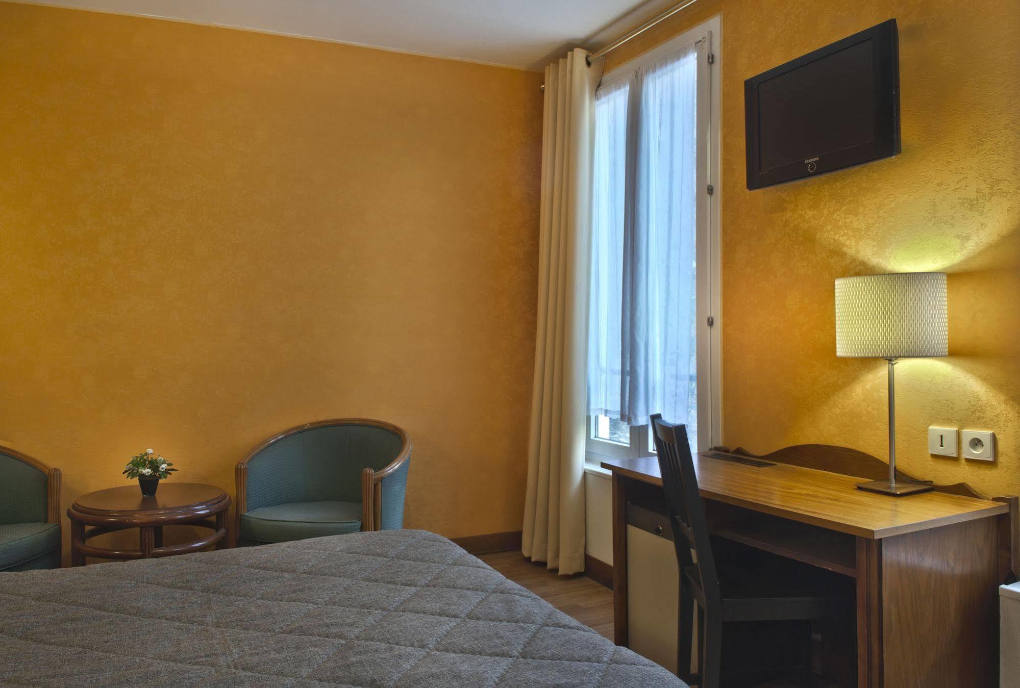 Hotel Du Commerce Παρίσι Εξωτερικό φωτογραφία
