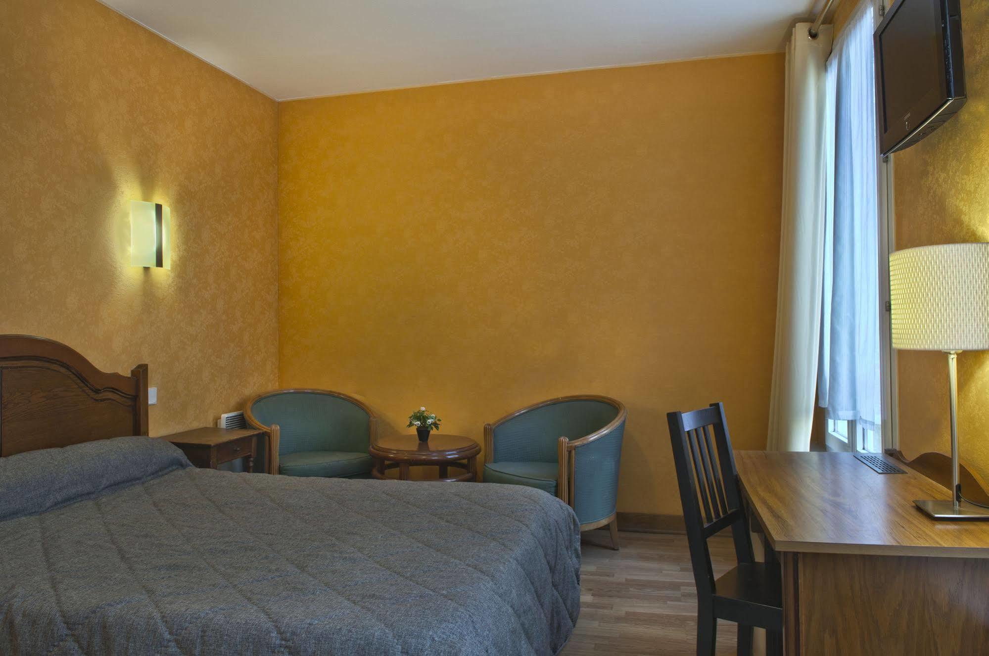 Hotel Du Commerce Παρίσι Εξωτερικό φωτογραφία