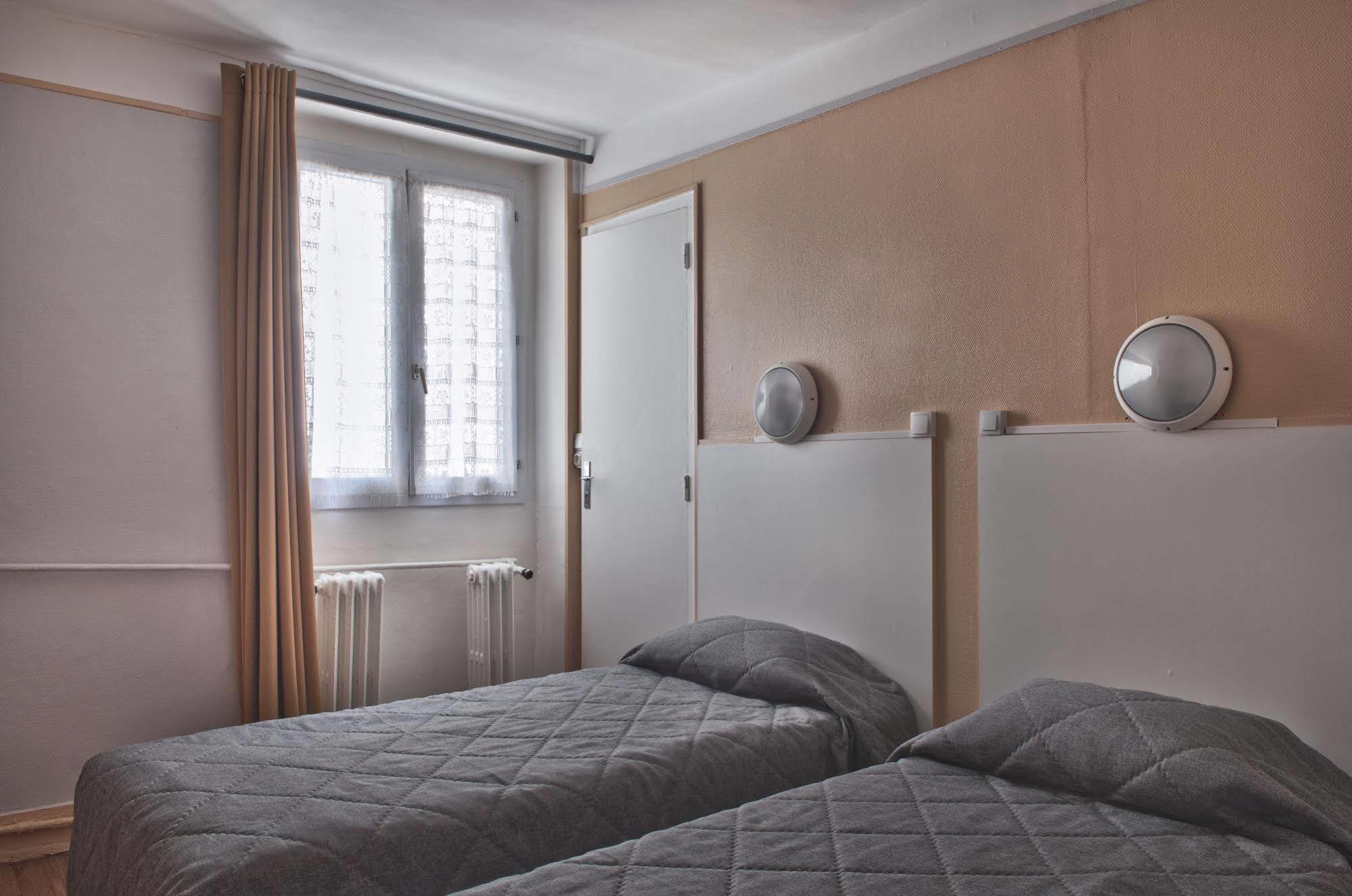 Hotel Du Commerce Παρίσι Εξωτερικό φωτογραφία