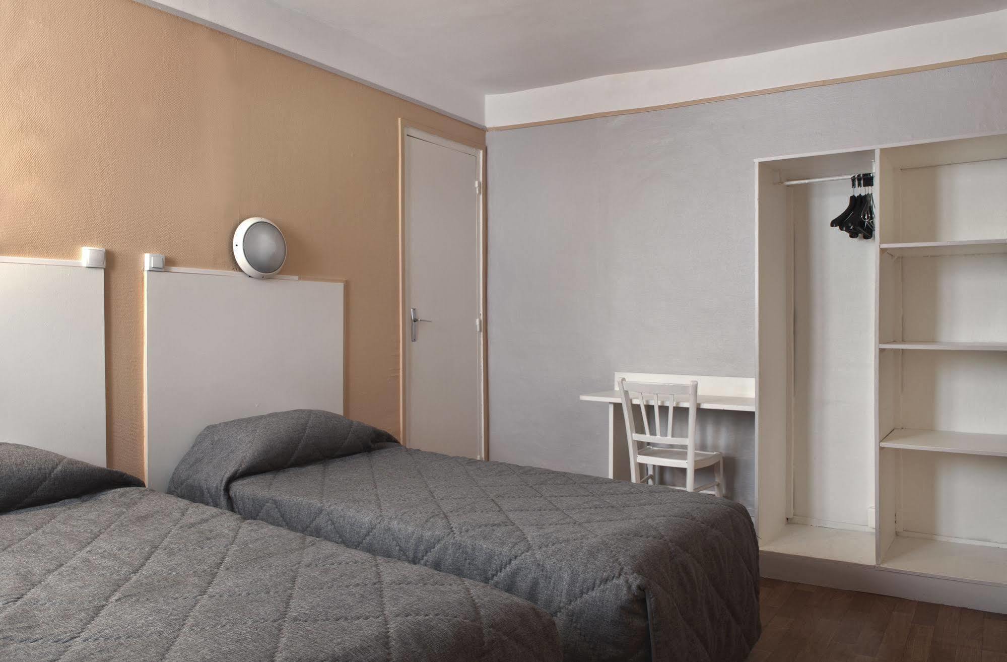 Hotel Du Commerce Παρίσι Εξωτερικό φωτογραφία